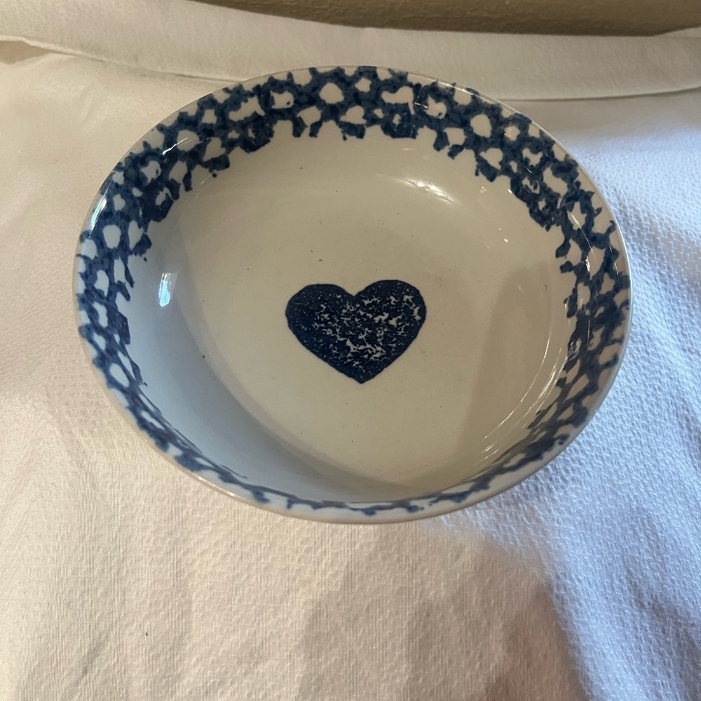 Folk Craft Heart Bowl.